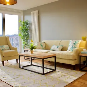 Beautiful With Fantastic Views Apartment