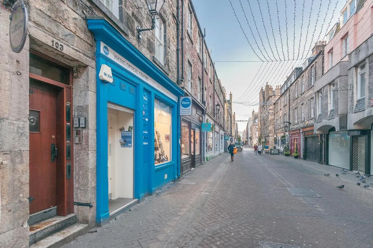 Cosy Holiday Apartment In Edinburgh City Centre, Rose Street United Kingdom