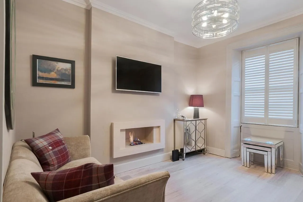 Cosy Holiday Apartment In Edinburgh City Centre, Rose Street United Kingdom